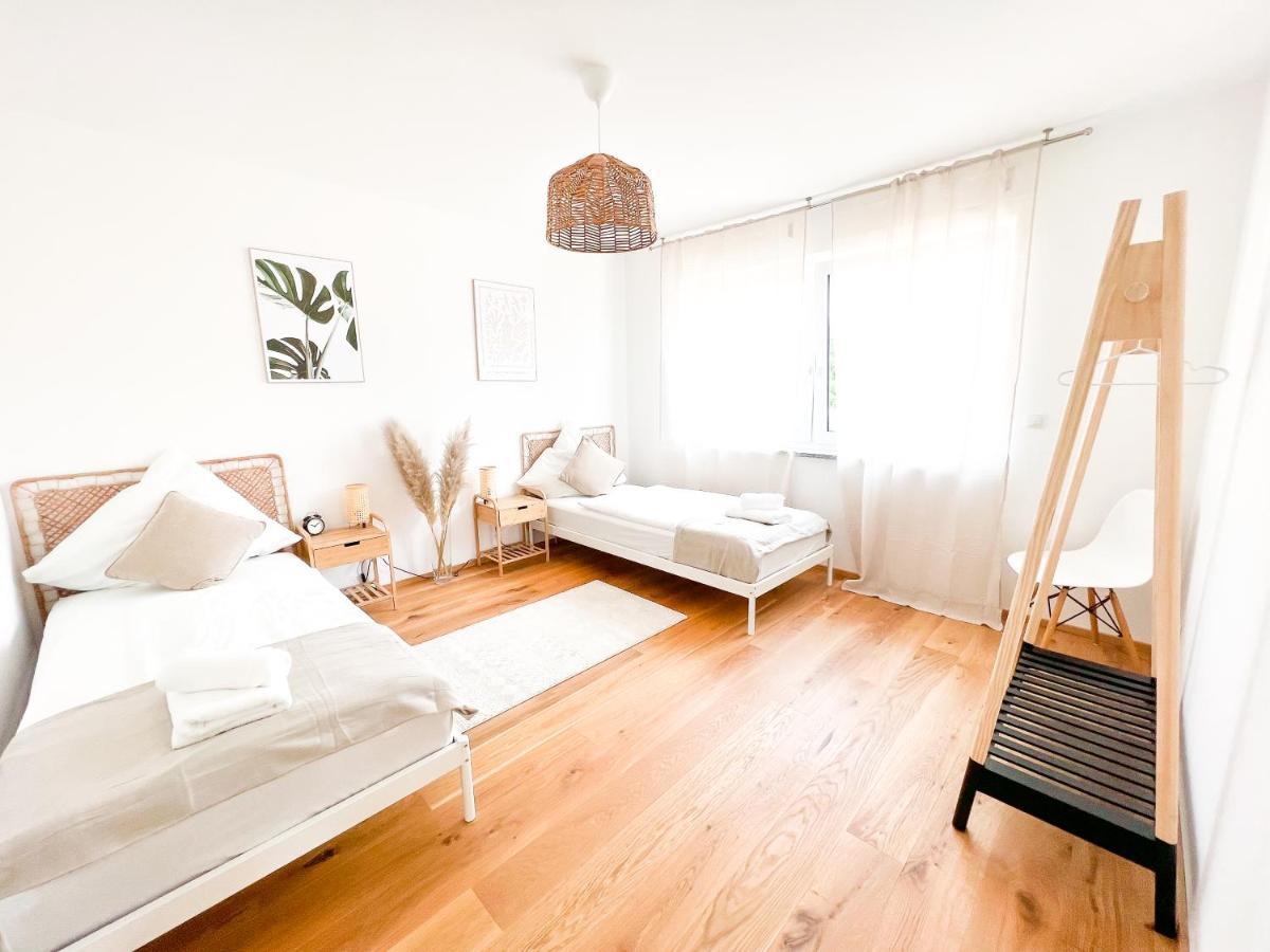 Sunset Club - Suite L Balkon - Kueche - Parkplatz Memmingen Luaran gambar